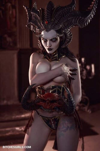 259854096644417745515918765792116465043 thumbnail