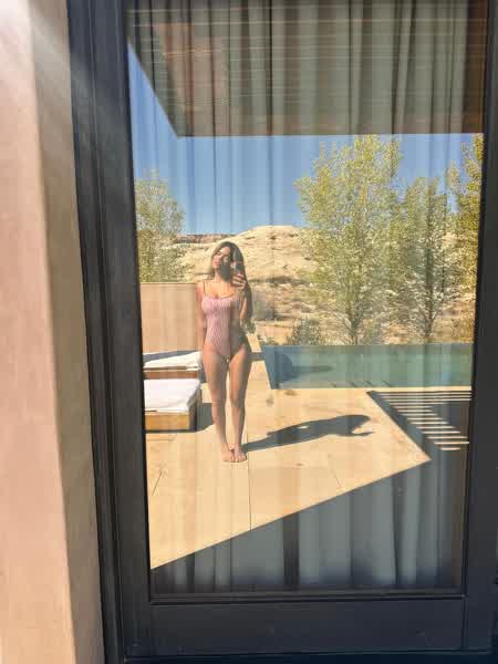 f645daff5c3140c2a733bb380250944ddba65e1c9c86cabcc9ae1890c6e1daec thumbnail