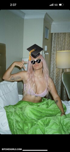 39068426419781311363473680469465647888 thumbnail