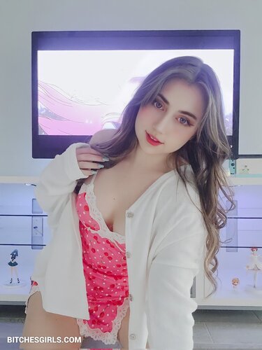 226202752707236591971699066444418767612 thumbnail