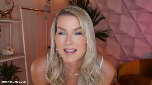 264382561783150276152208572721971775522 thumbnail