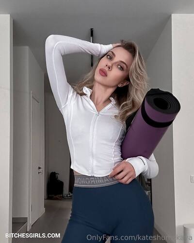 132114932557808908250021419784639585622 thumbnail