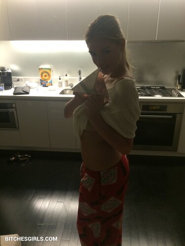 22588865468996766280323521049803305139 thumbnail