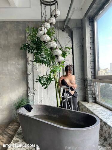 67107474174748691170399471821290197030 thumbnail