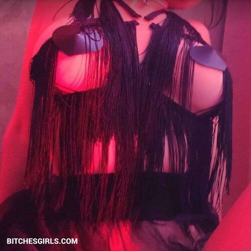 57827040335388087577958166814872217536 thumbnail