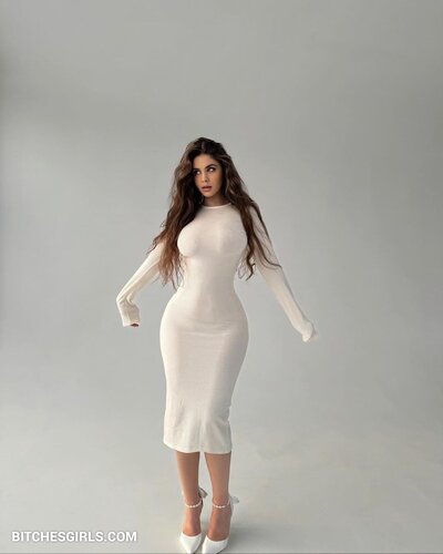 14560104700679653558033896160150418786 thumbnail