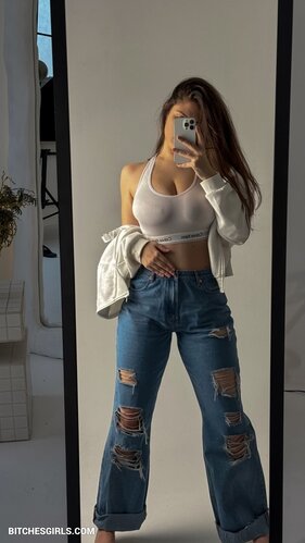 74634570355848678910209704387530534764 thumbnail