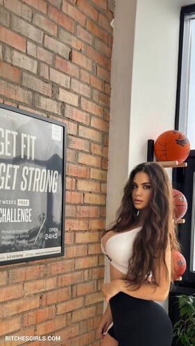 191248533061982149159231984759273198161 thumbnail