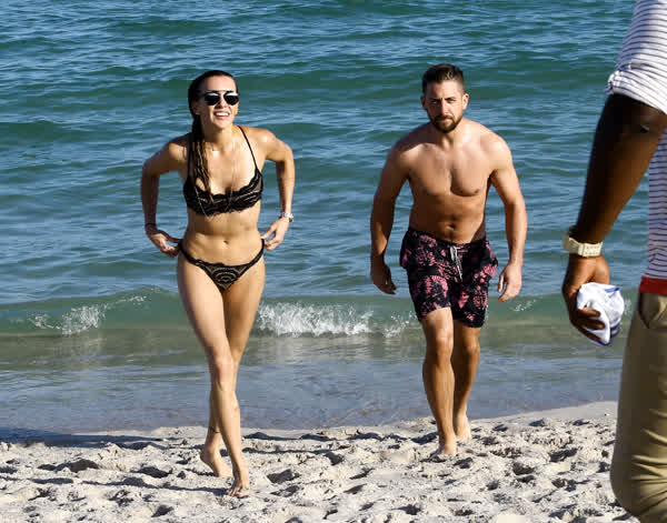 4c40015428e77f52260c28f7242e0e6f60902ed62c50ecb2ff16ab18fb9d3f36 thumbnail