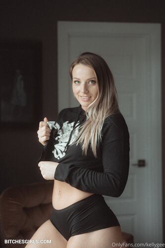 Kellygee - Kelly Gee Onlyfans Leaked Nudes