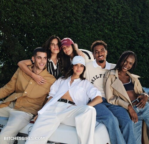 190461085399969038360368309157067364629 thumbnail