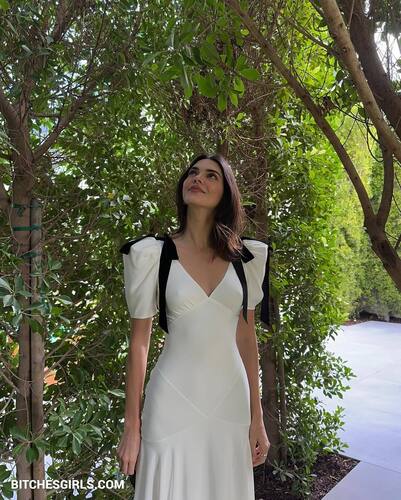 Kendall Jenner Nude Celebrities - Kendalljenner Celebrities Leaked Naked Photos