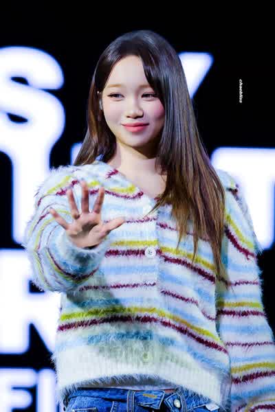 9fabcb45006dedd2d50fadc17210312a1b58d4e4dc20584e5ddadc6a279bee6b thumbnail