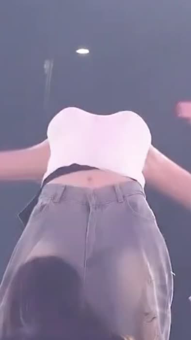 c3d6c88b11d2d79ccd62431a88a82c9ca65e2568a5b69e294be176d1682a5466 thumbnail