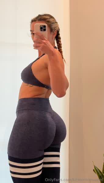 51d96558a498bb79de3abffc463d56f5b76f7249e083275e8f4d4d384f2e2557 thumbnail