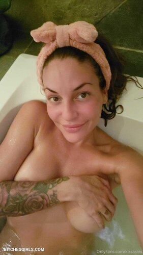 4235880711217444310235103182502207697 thumbnail