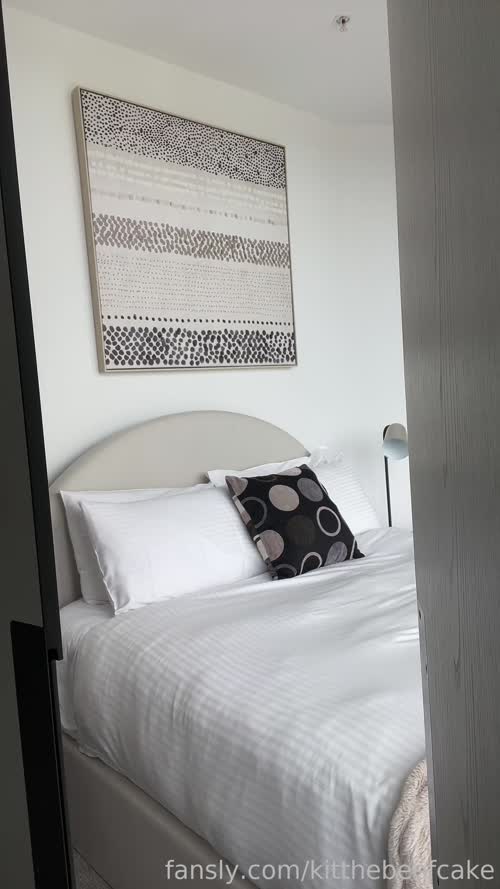 9d883ac1fa5c5996e3046d07a493e0d46f45f71ce3bd5eeed6ceb66a43f5c20d thumbnail