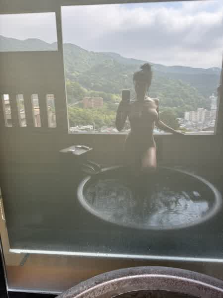 3975cdb09cdf133b536369006014aa8d4909e37709354f72ab5f5193a9af3816 thumbnail