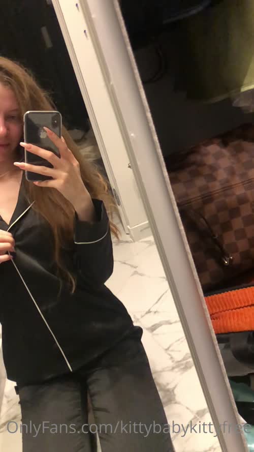 265991603192360729654956742256389700776 thumbnail