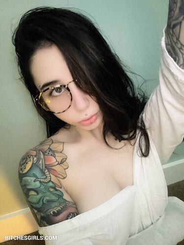 1868052999421567822686038645808596628 thumbnail