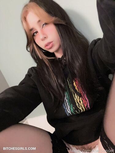 249990028379769702908421372005897956628 thumbnail