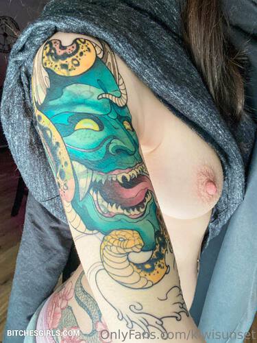 110767551899381098838288224282425320010 thumbnail