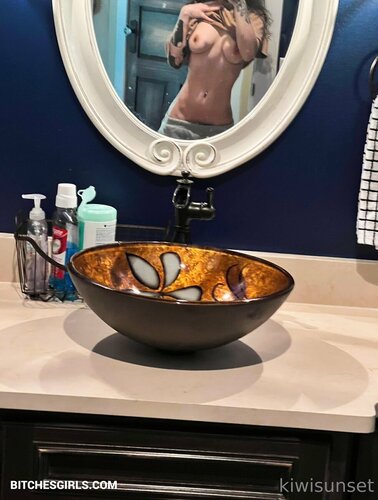 142818754208851759464028691445490428468 thumbnail