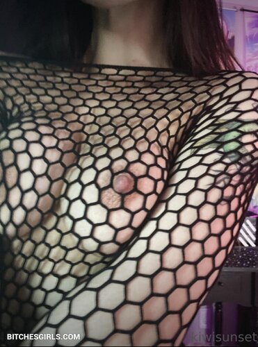 190655564192753876535510484255874498213 thumbnail