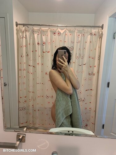 223545666110613771304775329633703633702 thumbnail