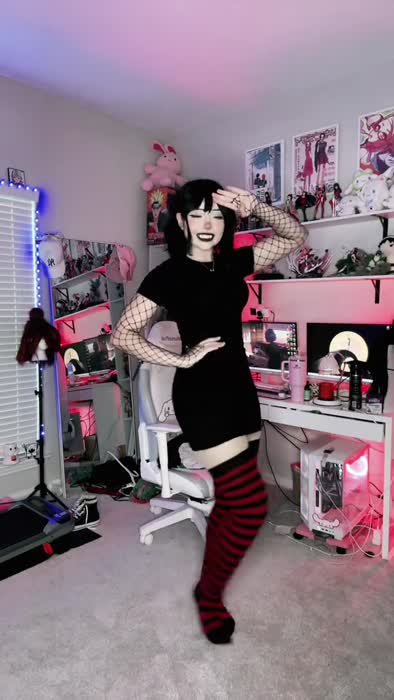 7627be77614bb844fa9a558c738b22bedf2d91270f254825f36927976f46366b thumbnail