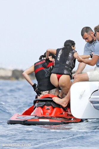 136470844680609030164216979049327836295 thumbnail