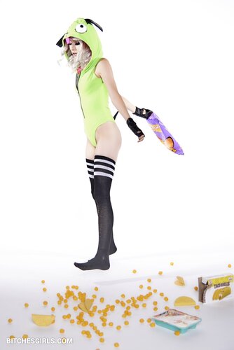 155691253077687829532597928505910997649 thumbnail