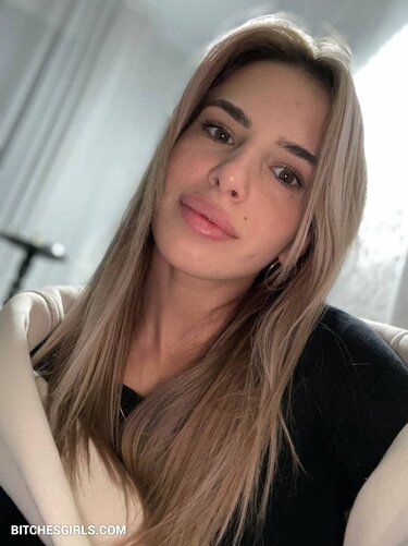 306849975852456039812203565833057326803 thumbnail