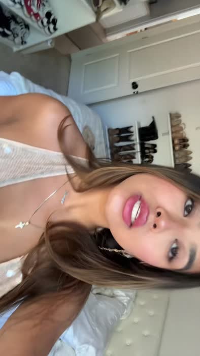 5e4cab94d1c86c80e0162eae8602ef845b5b216e5fa2eebbf2eca2bce92d50b5 thumbnail