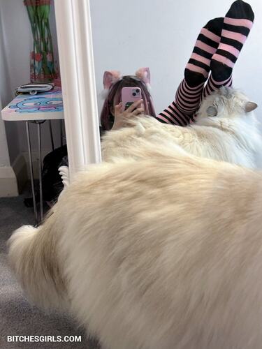 303278543855457160723343453456947362781 thumbnail