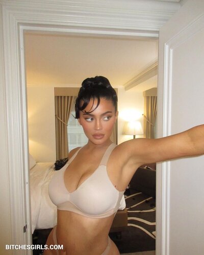 107749024598144472073826711003770726119 thumbnail