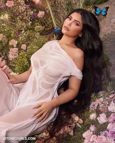 148580850054309053734941202474368520215 thumbnail