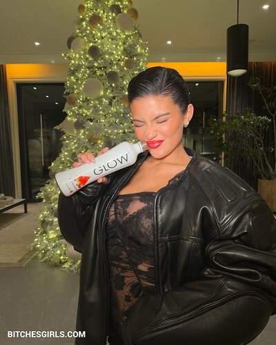 24568336360222799137059419473861863180 thumbnail