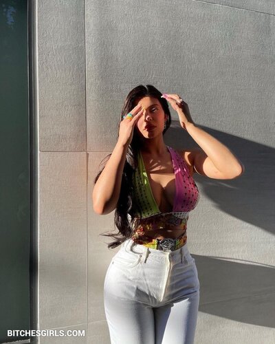 26987525456203979666164075585371799683 thumbnail