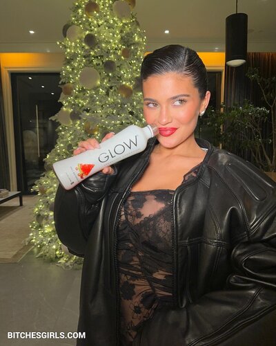 294416454979287801206160890623281904716 thumbnail