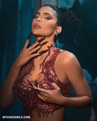 33476946802940364316112991587650532999 thumbnail