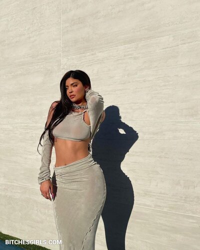 57109478815591431537691799735064456413 thumbnail