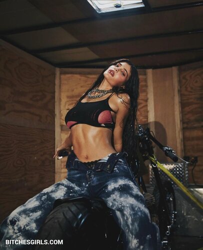 59595628837290770878293372219885664857 thumbnail