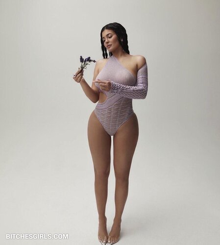 61790487430425301222704260033829086116 thumbnail