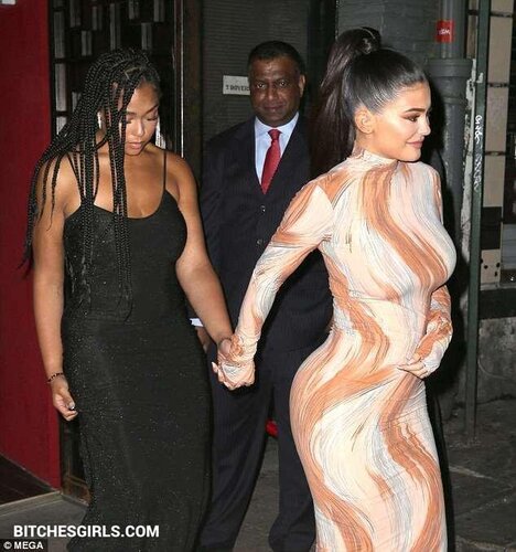 83996388945232821343233276638427819328 thumbnail