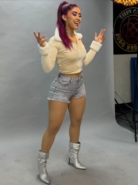 ace17193f9cd5b145579a585cae412dc7a13b7c26bead16dbea7f64d1609b817 thumbnail