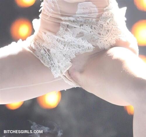 228993737031121664077256875331017395688 thumbnail