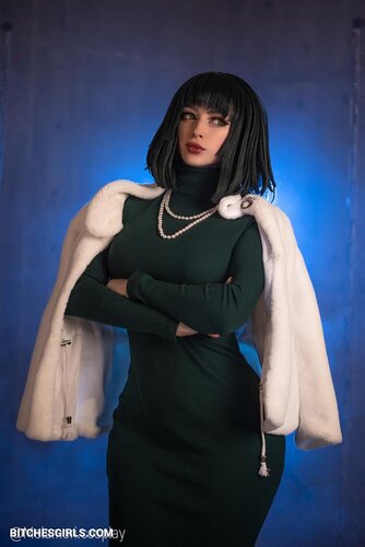 166430471864768893589351788726529235461 thumbnail