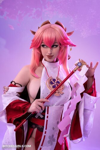 113884662080751187393164660864612418574 thumbnail