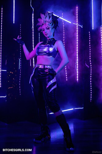 32939371699464700532102425678444717817 thumbnail